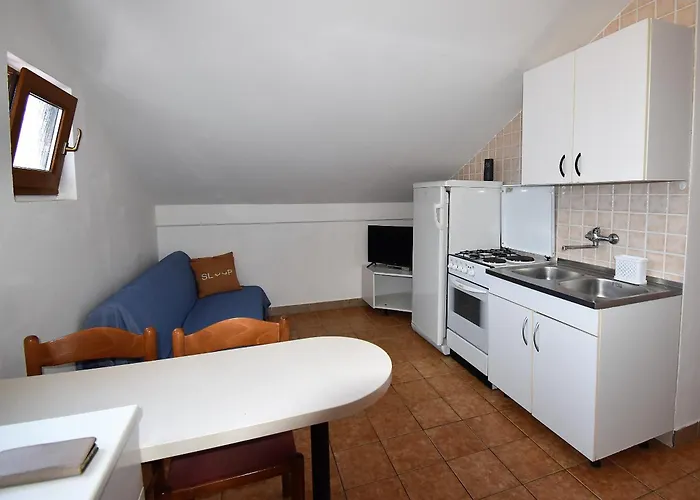 Apartament 公寓 Banjol