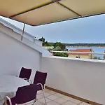 Διαμέρισμα Apartament *