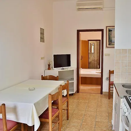 Apartment Apartament Banjol
