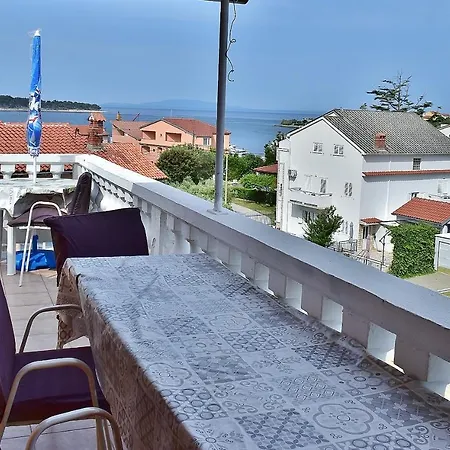 Apartament Banjol
