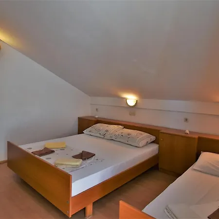 Apartament *
