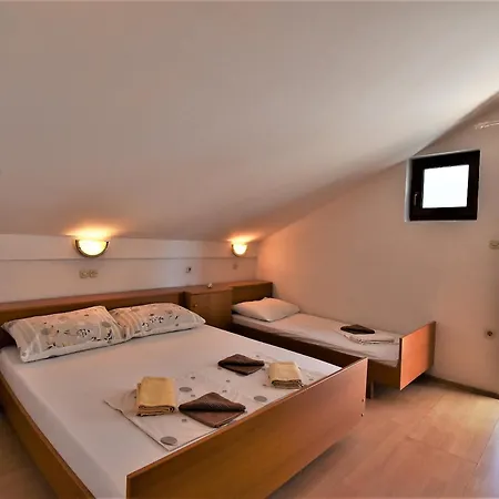 Apartament Banjol