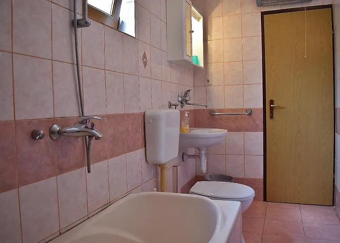 Apartament * Banjol