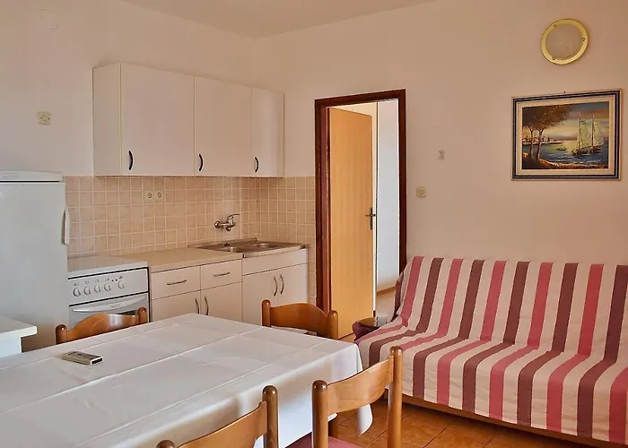 Apartament *